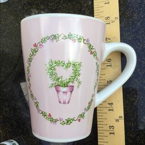 Set of  4 Mugs Perfect Gift PINK FLORA HEART MUGS 💖 LOVED